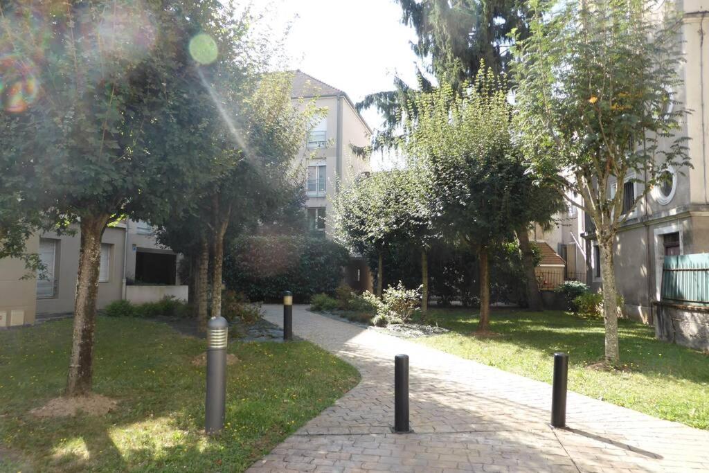Apartament Le Cyrius Chalon-sur-Saône Zewnętrze zdjęcie